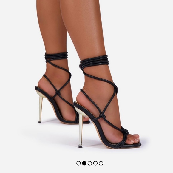 Women’s heels, black with gold hardware. BRAND NEW, never been opened - Picture 2 of 5